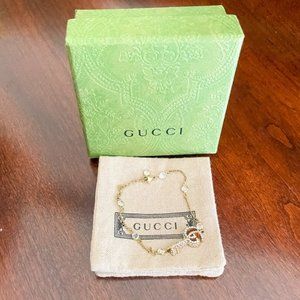 Gucci Brass Gold Finish Double G Key Bracelet With Crystals